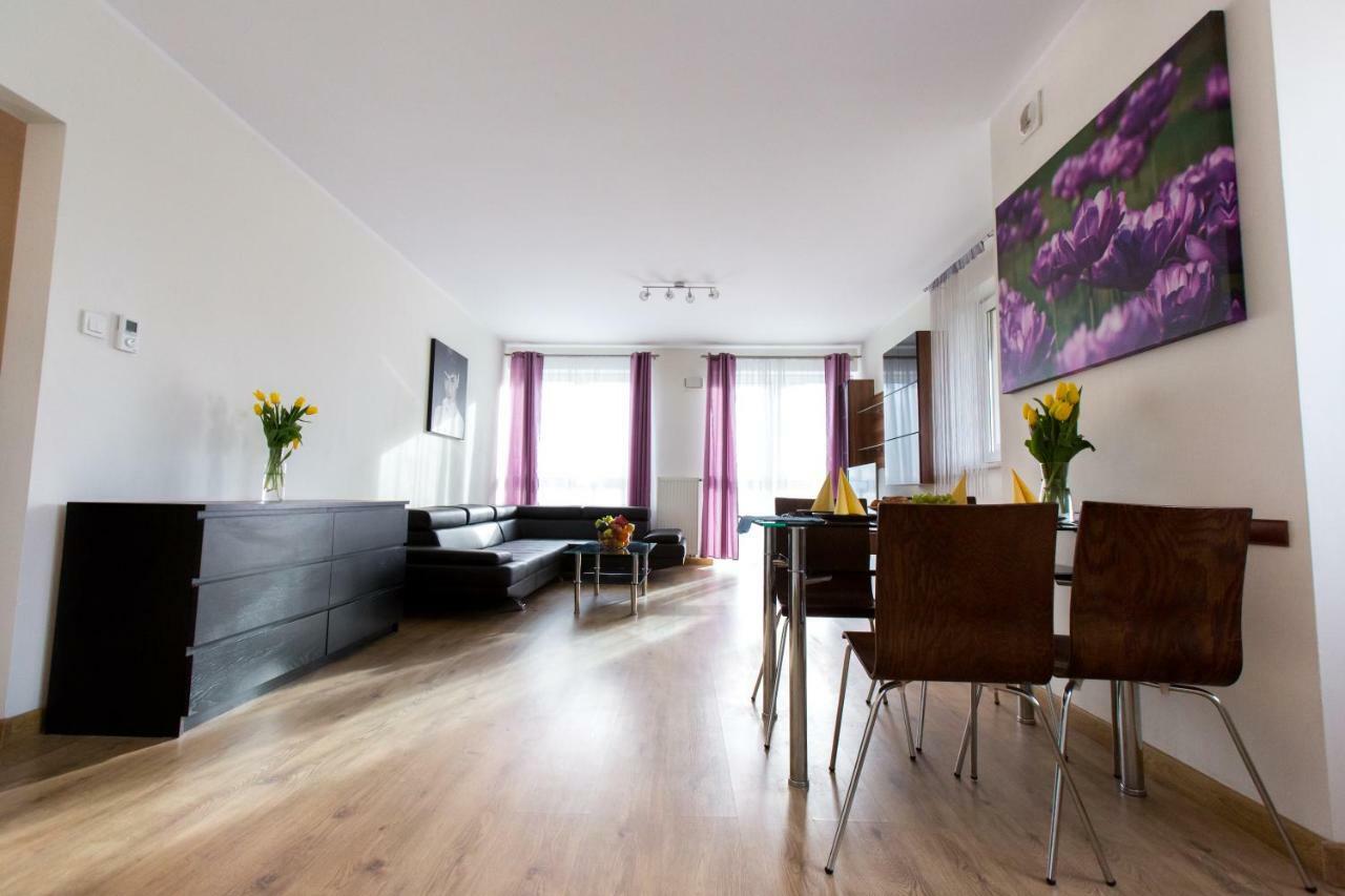 Pcd Aparthotel Ochota Warschau Exterior foto