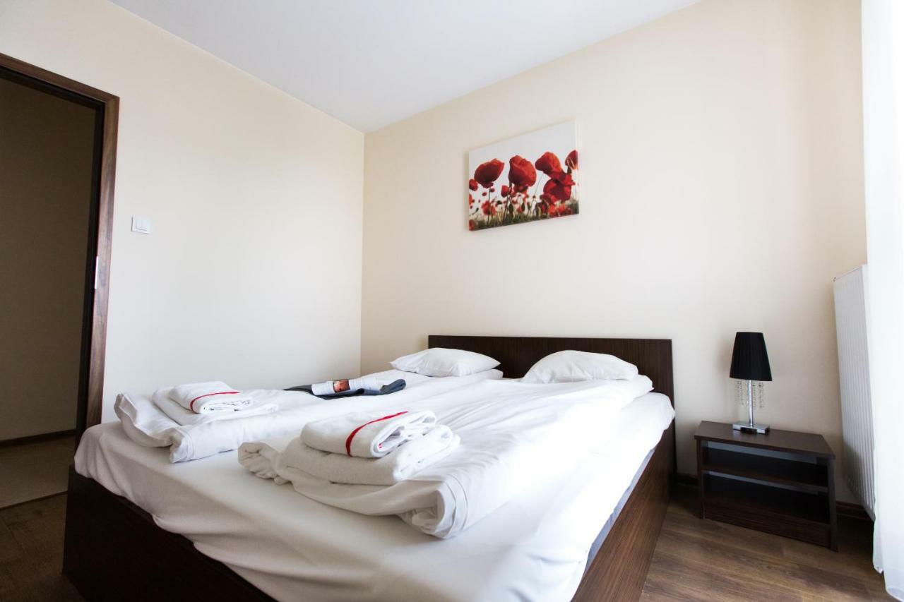 Pcd Aparthotel Ochota Warschau Exterior foto